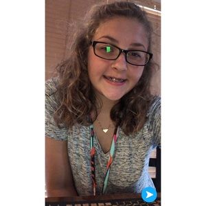 Meet your Posher, Halle